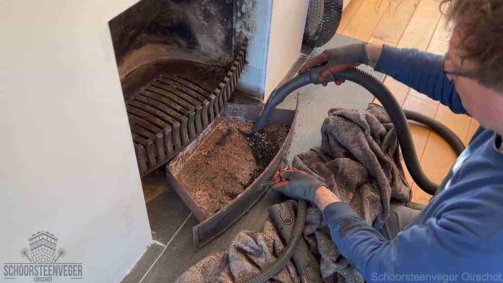 Prijs schoorsteenvegen Oirschot schouw reinigen Prijs schoorsteenvegen Oirschot schouw reinigen
